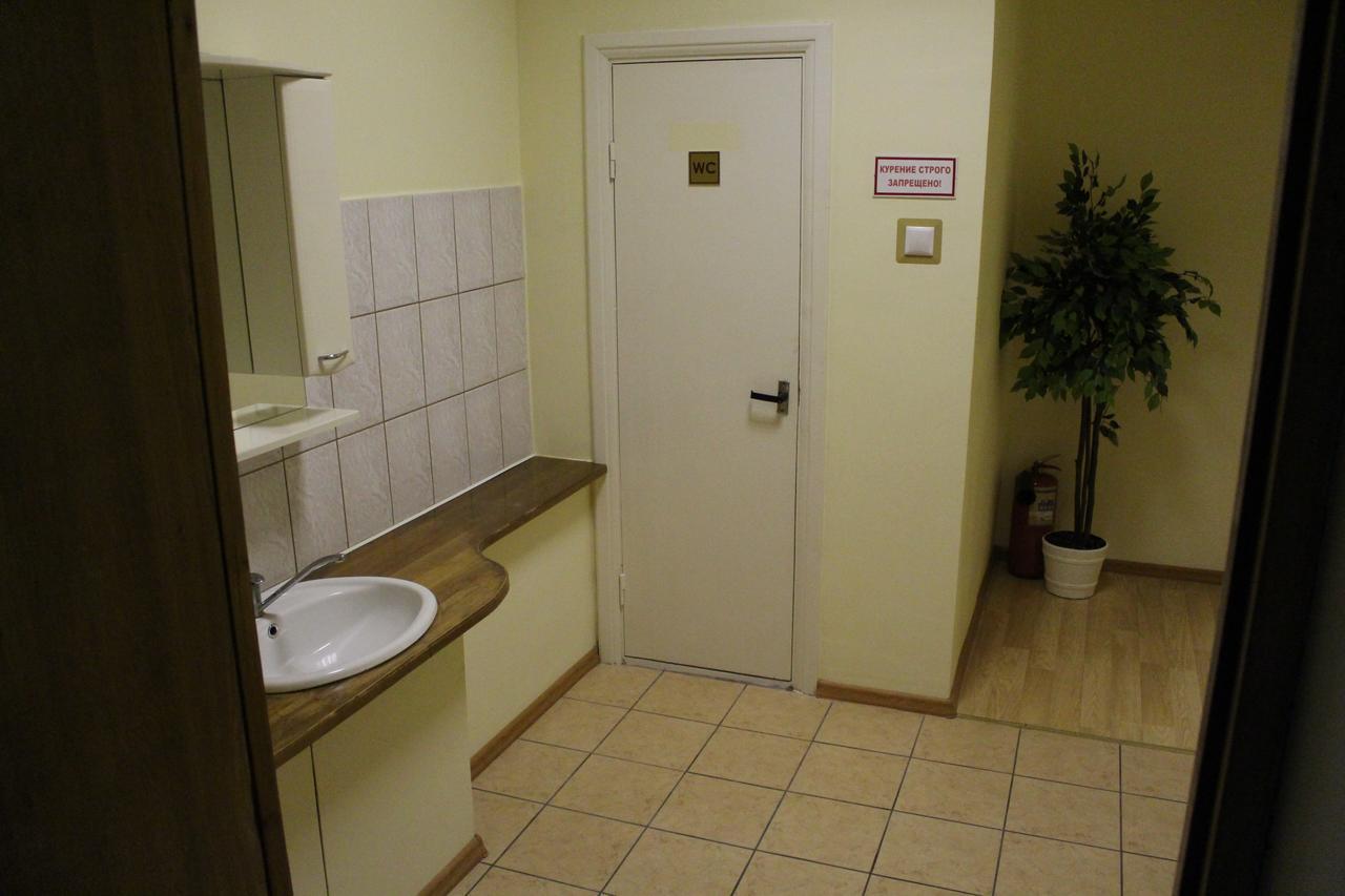 Rooms For Rent On Vokzal Брест Экстерьер фото